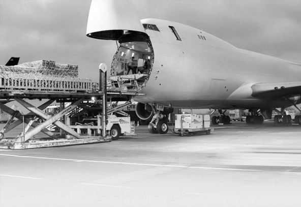 حمل و نقل بین‌المللی هوائی